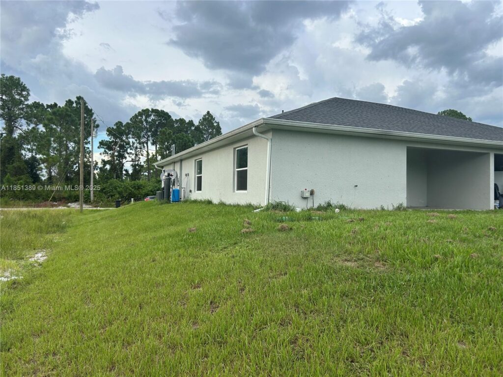 1110 Augusta St E # 1110, Lehigh Acres FL 33974