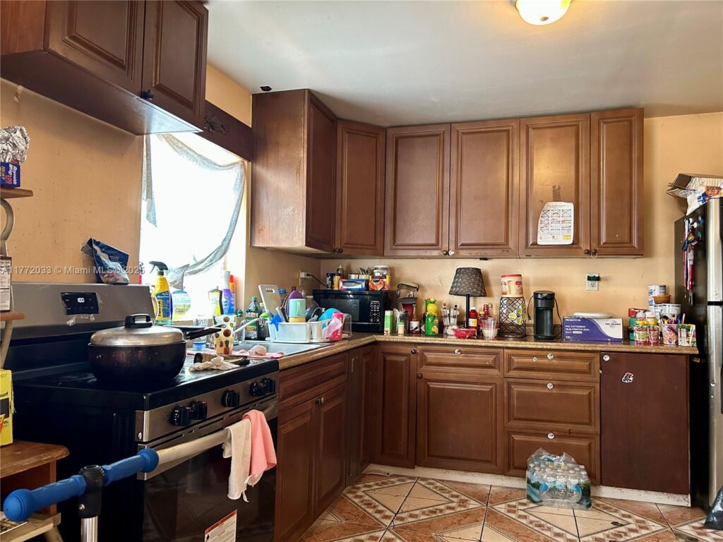 1940 Ali Baba Ave, Opa-Locka FL 33054
