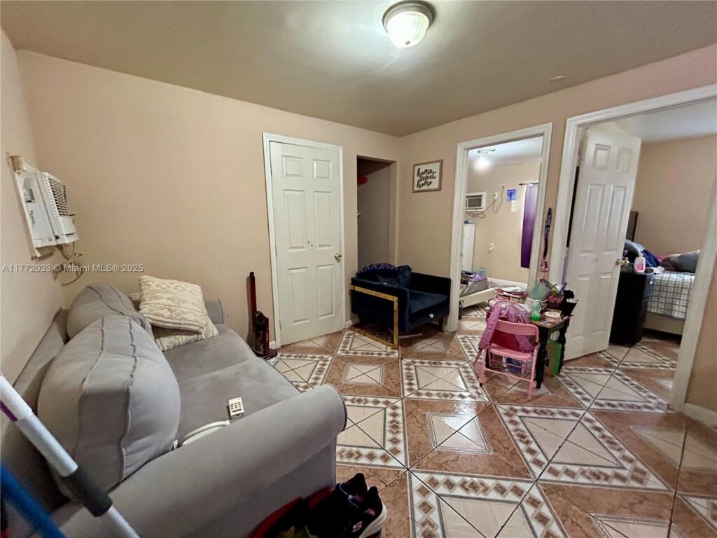 1940 Ali Baba Ave, Opa-Locka FL 33054
