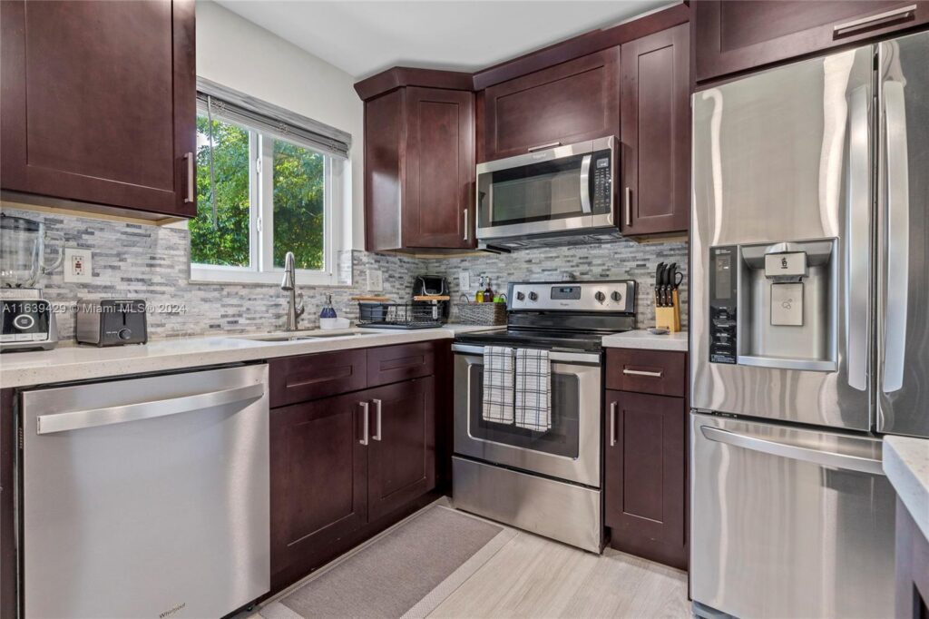 18606 SW 100th Ave # 18606, Cutler Bay FL 33157