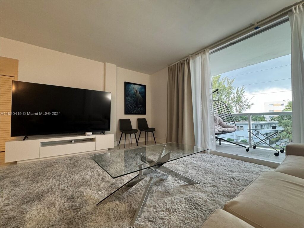 9381 E Bay Harbor Dr # 302S, Bay Harbor Islands FL 33154