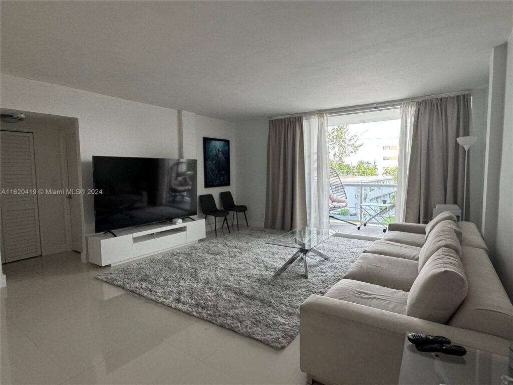 9381 E Bay Harbor Dr # 302S, Bay Harbor Islands FL 33154