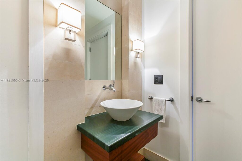 10295 Collins Ave # 1613, Bal Harbour FL 33154