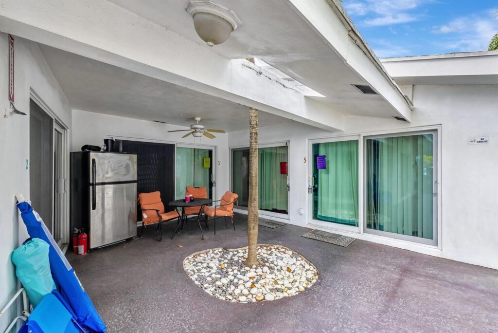 4548 N Ocean, Lauderdale By The Sea FL 33313