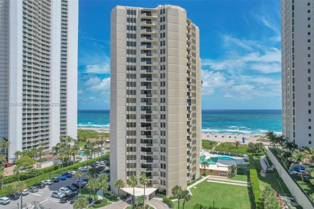 2800 N Ocean Dr # 15C, Riviera Beach FL 33404