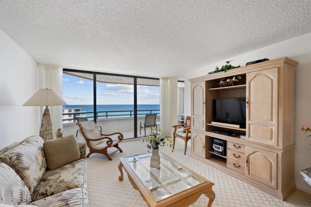 3560 S Ocean Boulevard # 6, South Palm Beach FL 33480