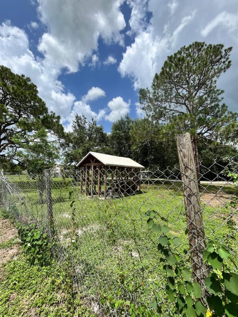 451 Bald Cypress, Clewiston FL 33440
