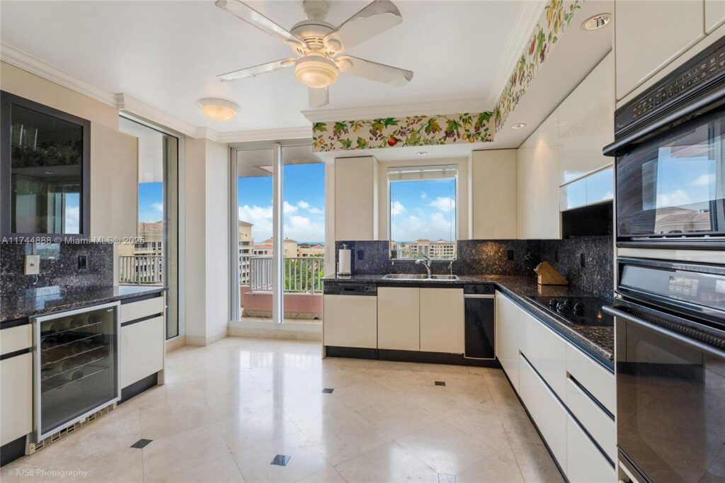 785 Crandon Blvd, Key Biscayne FL 33149