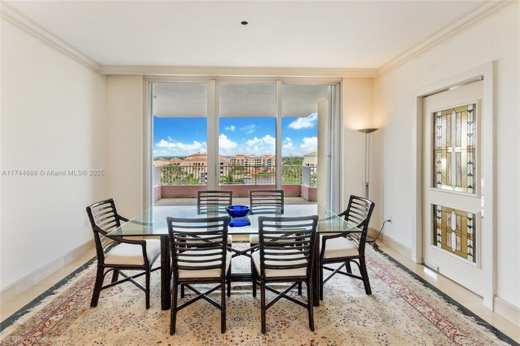 785 Crandon Blvd, Key Biscayne FL 33149