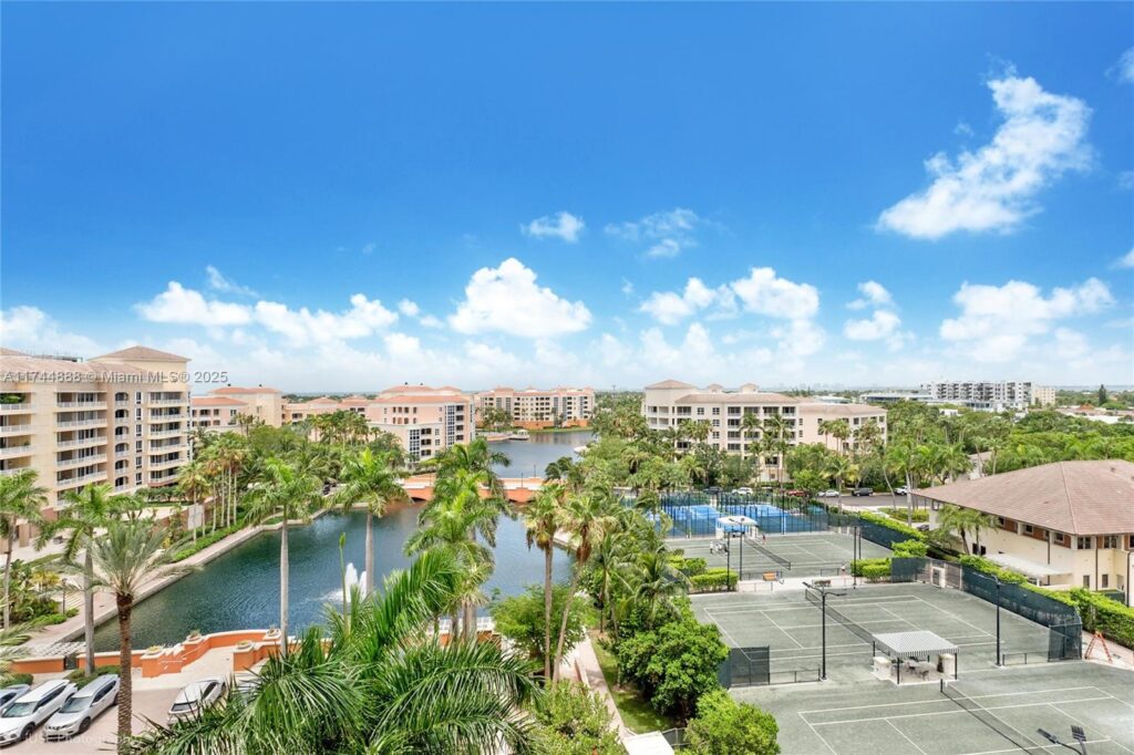785 Crandon Blvd, Key Biscayne FL 33149