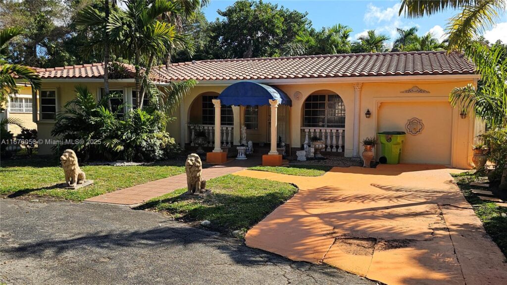 156 NW 88th St, El Portal FL 33150