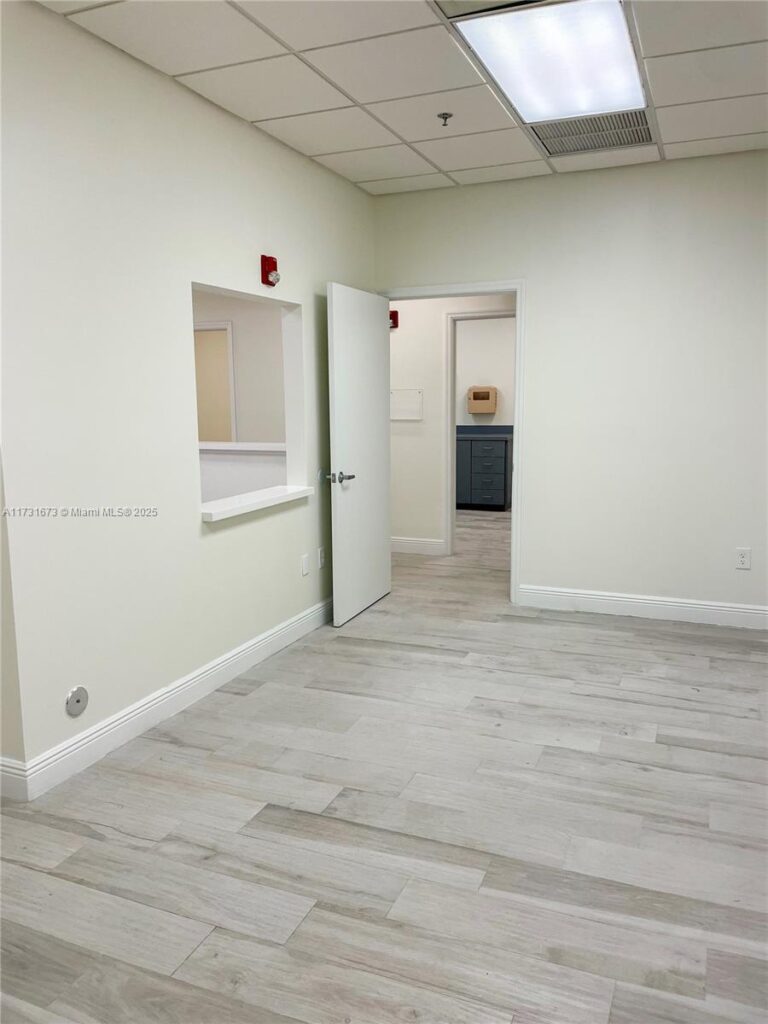 , South Miami FL 33143