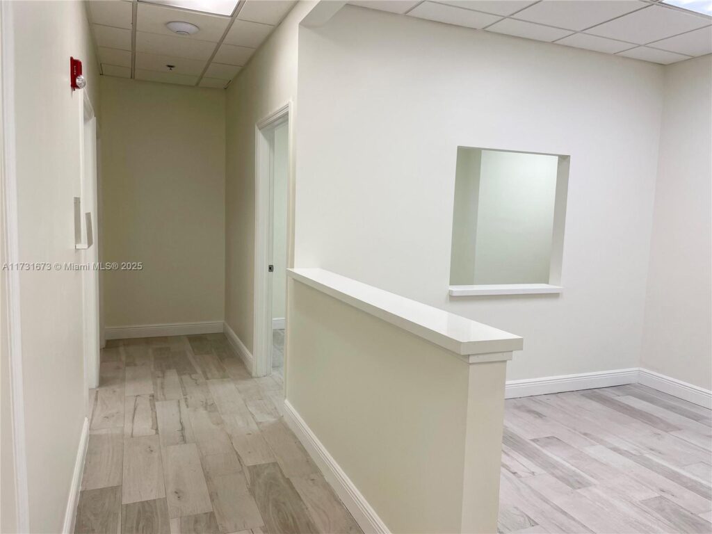 , South Miami FL 33143