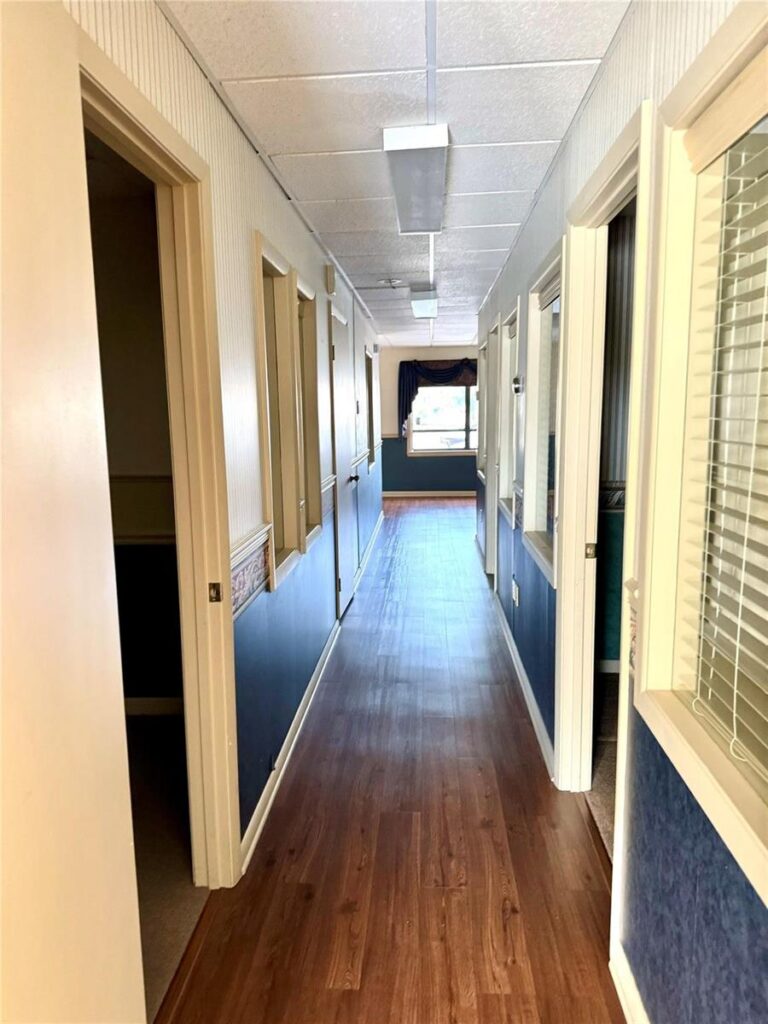 145 S Ridgewood Drive, Sebring FL 33870