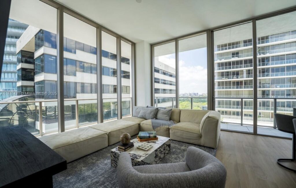 2655 S Bayshore Drive # 1109, Coconut Grove FL 33133