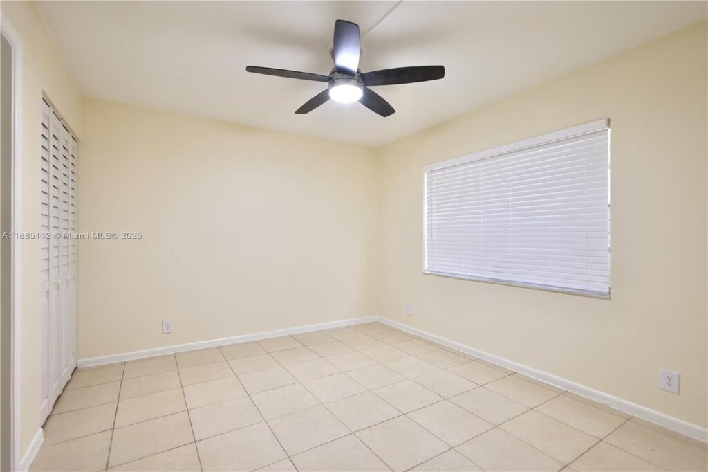10016 Twin Lakes Dr # C, Coral Springs FL 33071