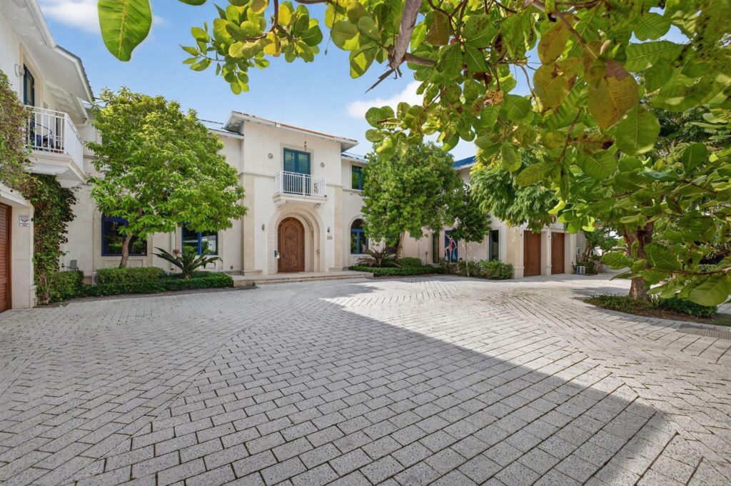 1201 Marble Way, Boca Raton FL 33432