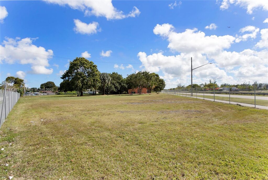 272 Street, Naranja FL 33032
