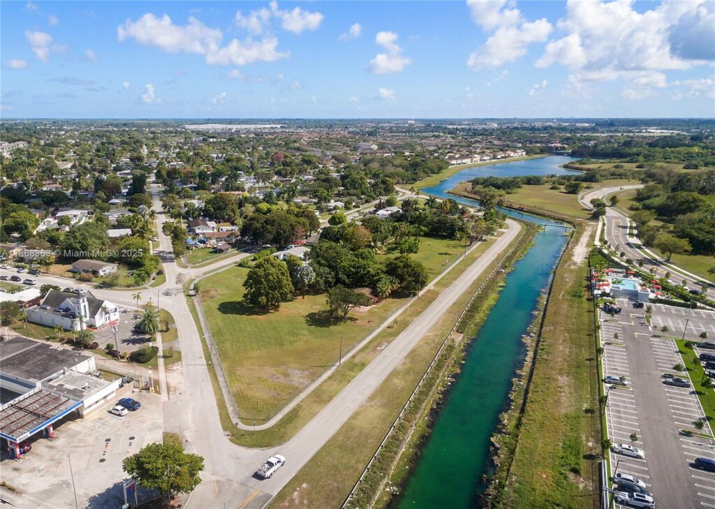 272 Street, Naranja FL 33032