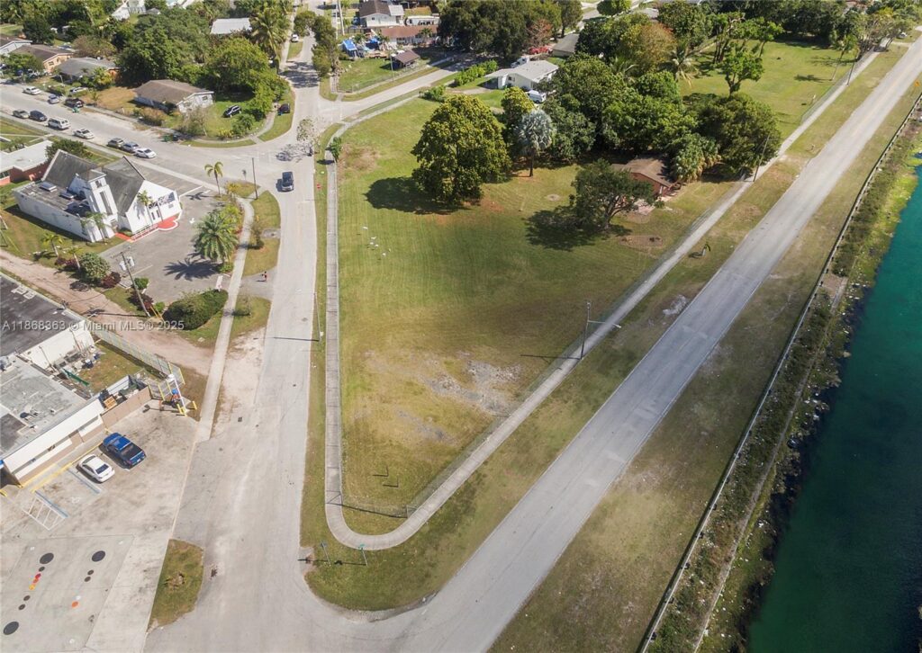 272 Street, Naranja FL 33032