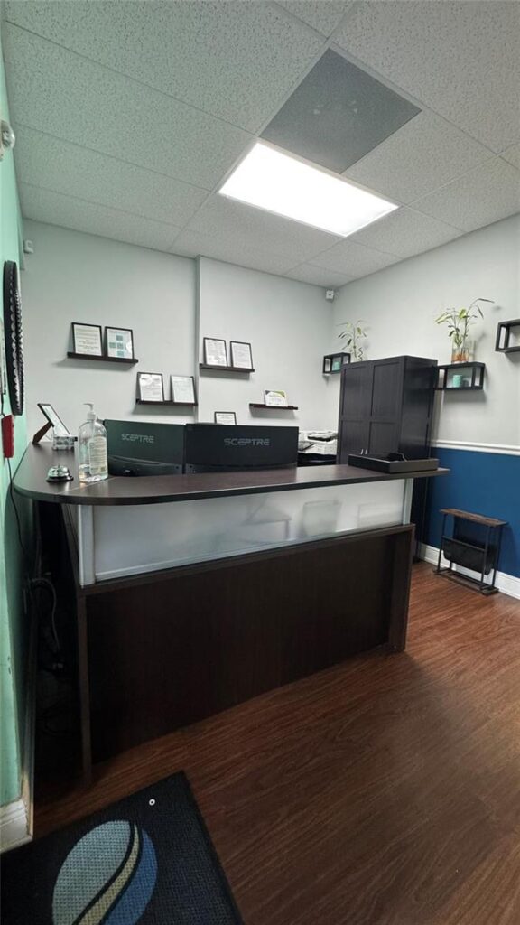 7451 Wiles Road, Coral Springs FL 33067
