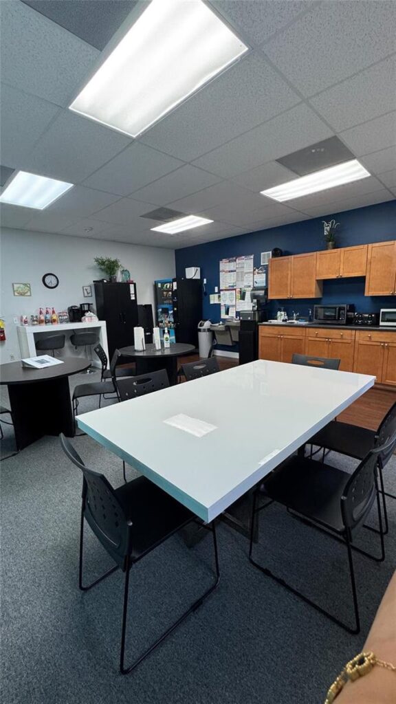 7451 Wiles Road, Coral Springs FL 33067