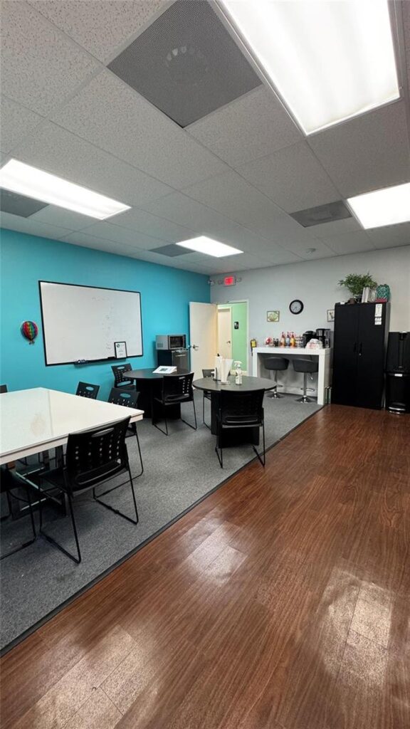 7451 Wiles Road, Coral Springs FL 33067