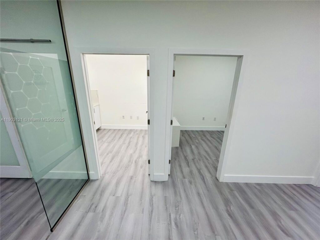 10305 NW 41st St # 216, Doral FL 33178