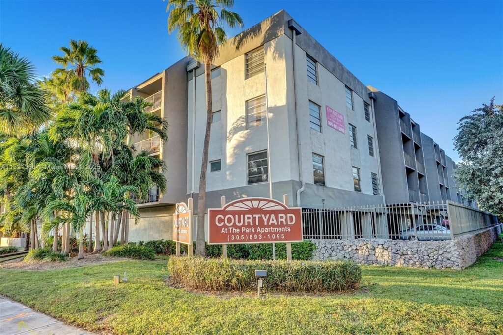 1595 NE 135th St # 339, North Miami FL 33161
