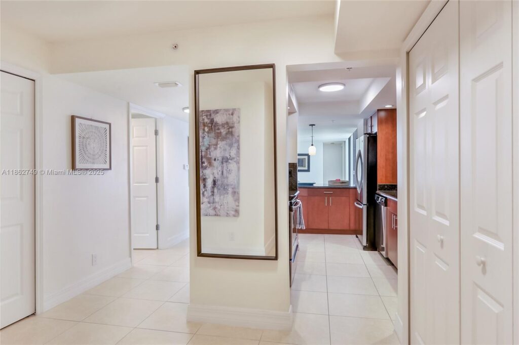 3000 N Ocean Dr # 24H, Singer Island FL 33404