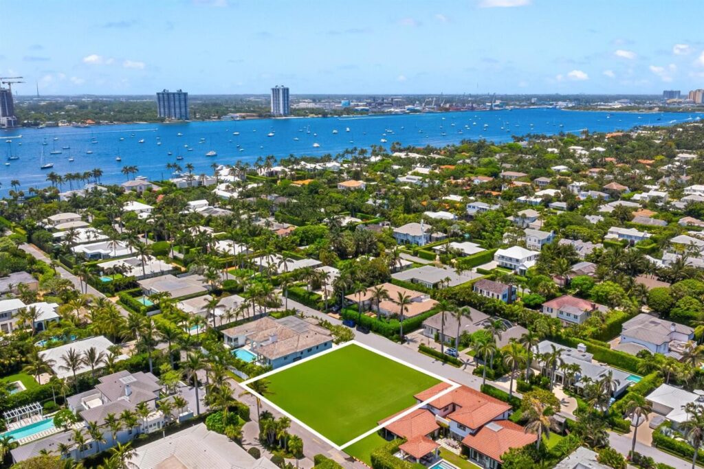 226 List Road, Palm Beach FL 33480