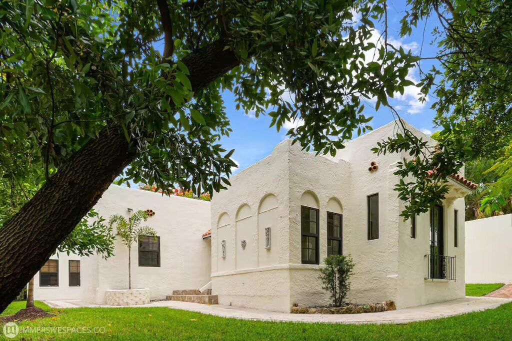828 35th Street, West Palm Beach FL 33407