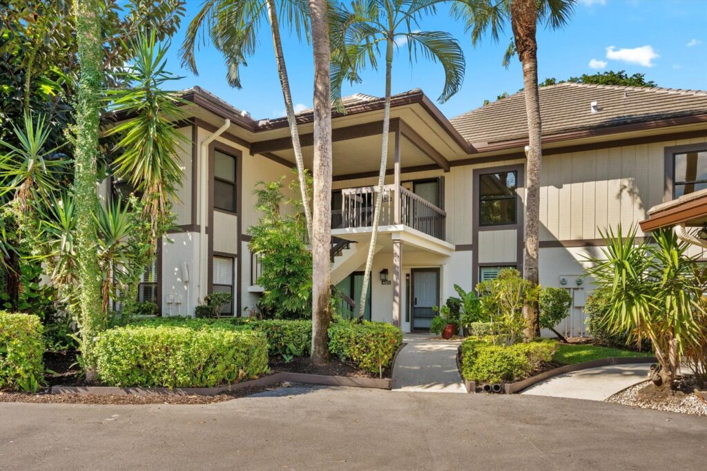 13224 Polo Club Rd Road # A203, Wellington FL 33414