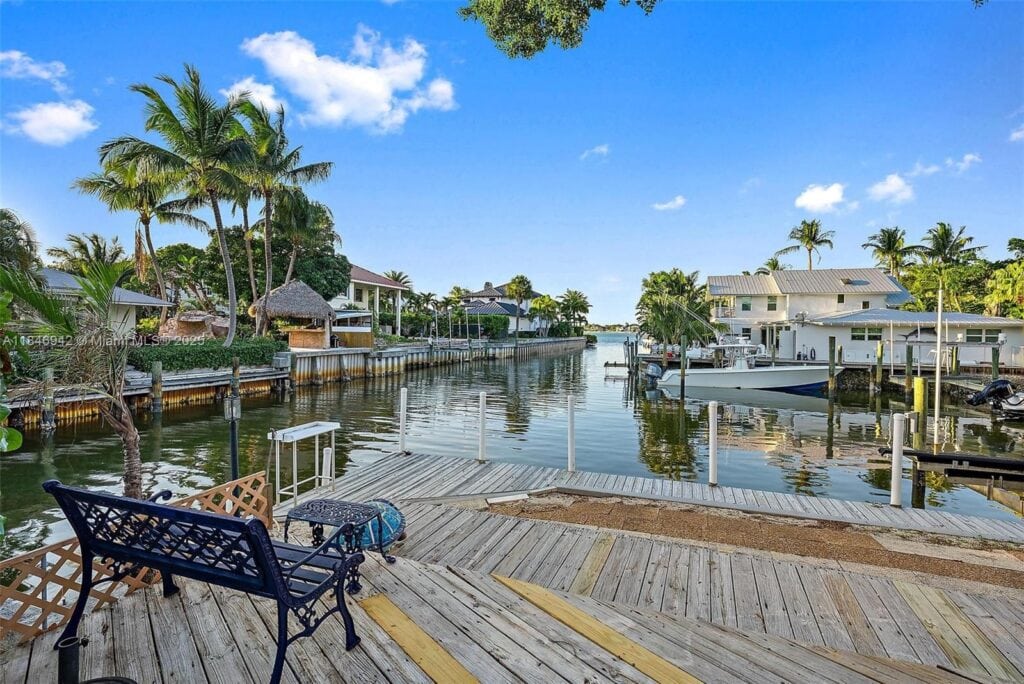 934 Penn Trl, Jupiter FL 33458