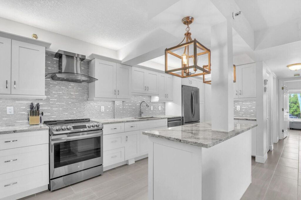 4444 NE Ocean Boulevard # E2, Jensen Beach FL 34957