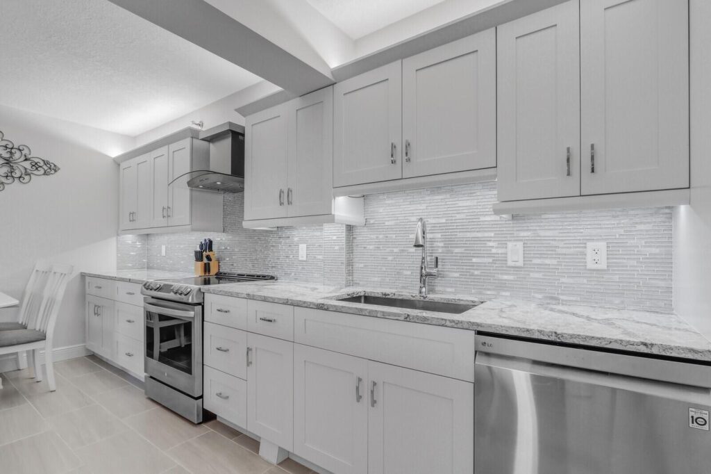 4444 NE Ocean Boulevard # E2, Jensen Beach FL 34957