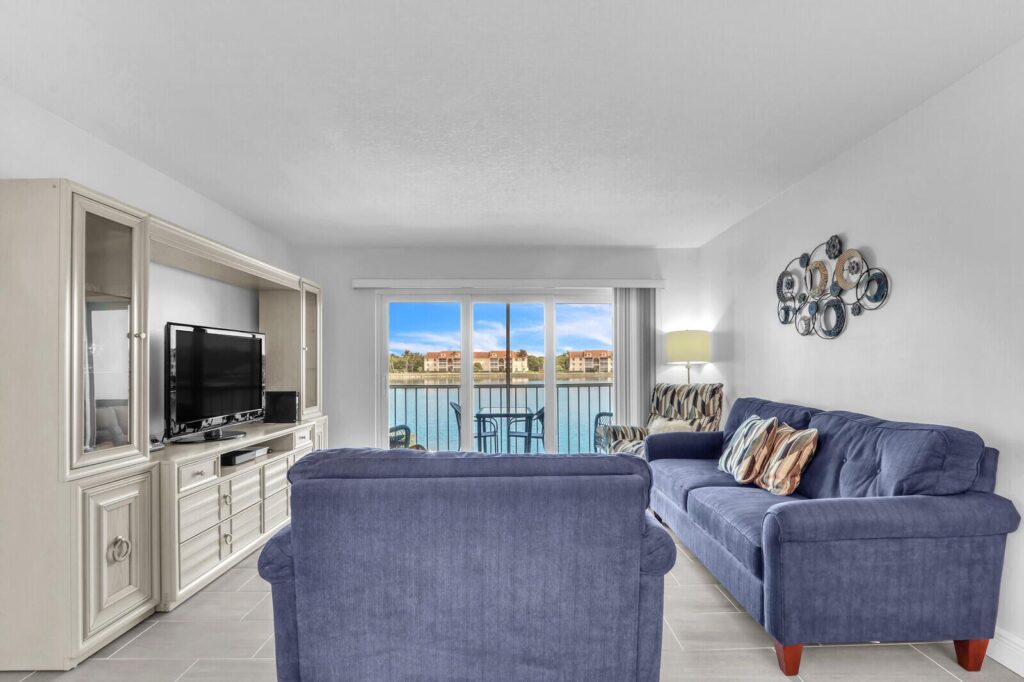 4444 NE Ocean Boulevard # E2, Jensen Beach FL 34957