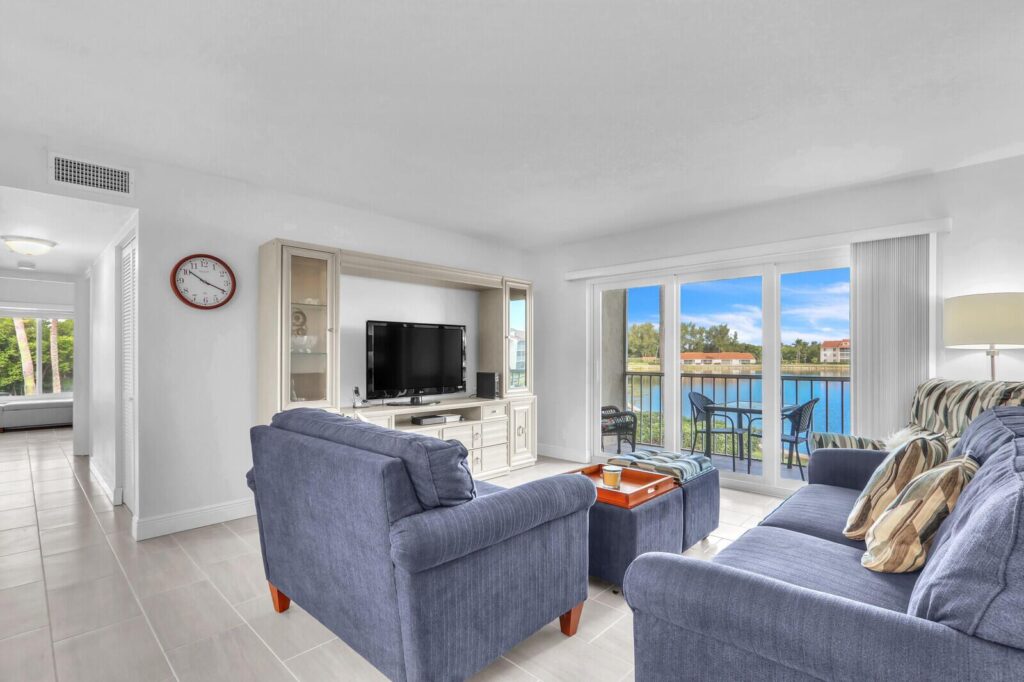 4444 NE Ocean Boulevard # E2, Jensen Beach FL 34957