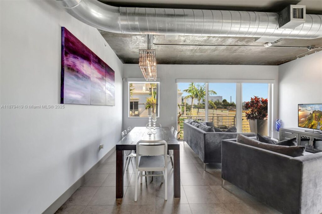 110 SE 2nd ST # 203, Delray Beach FL 33444