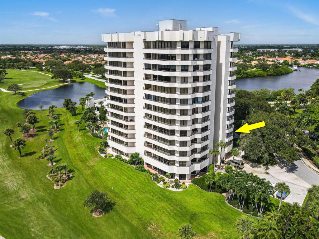 3322 Casseekey Island Road # 302, Jupiter FL 33477