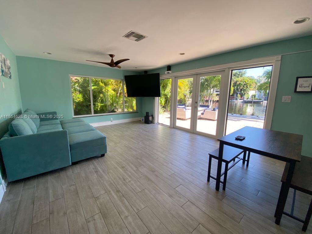 1350 NE 30th St # 0, Oakland Park FL 33334