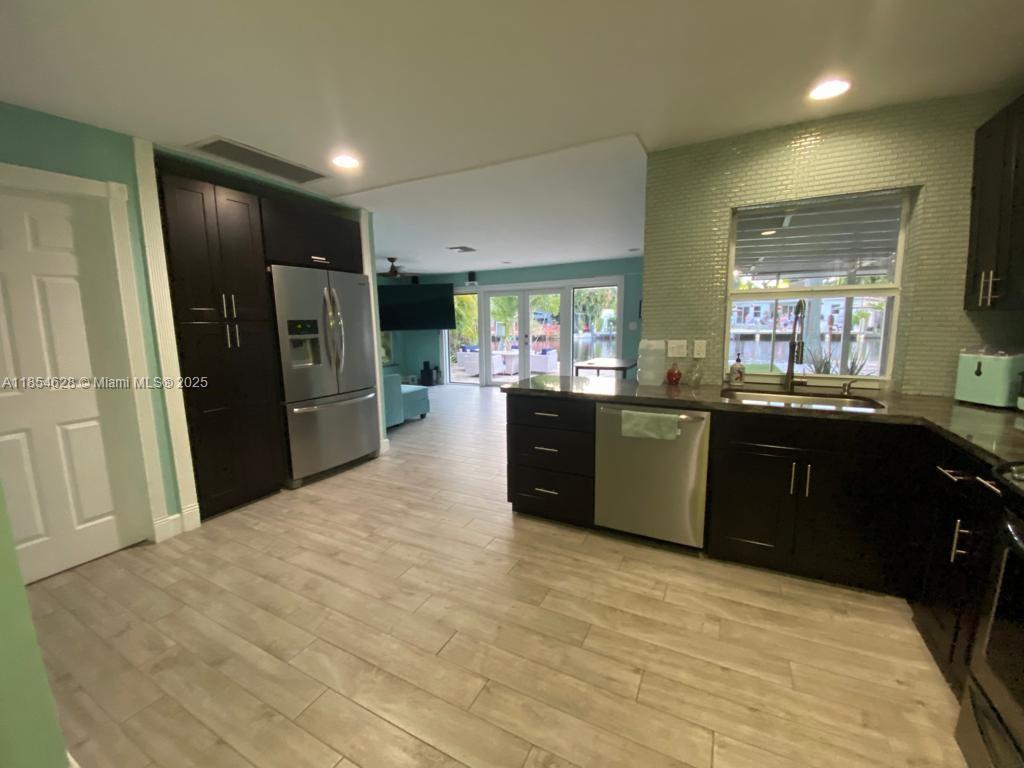 1350 NE 30th St # 0, Oakland Park FL 33334