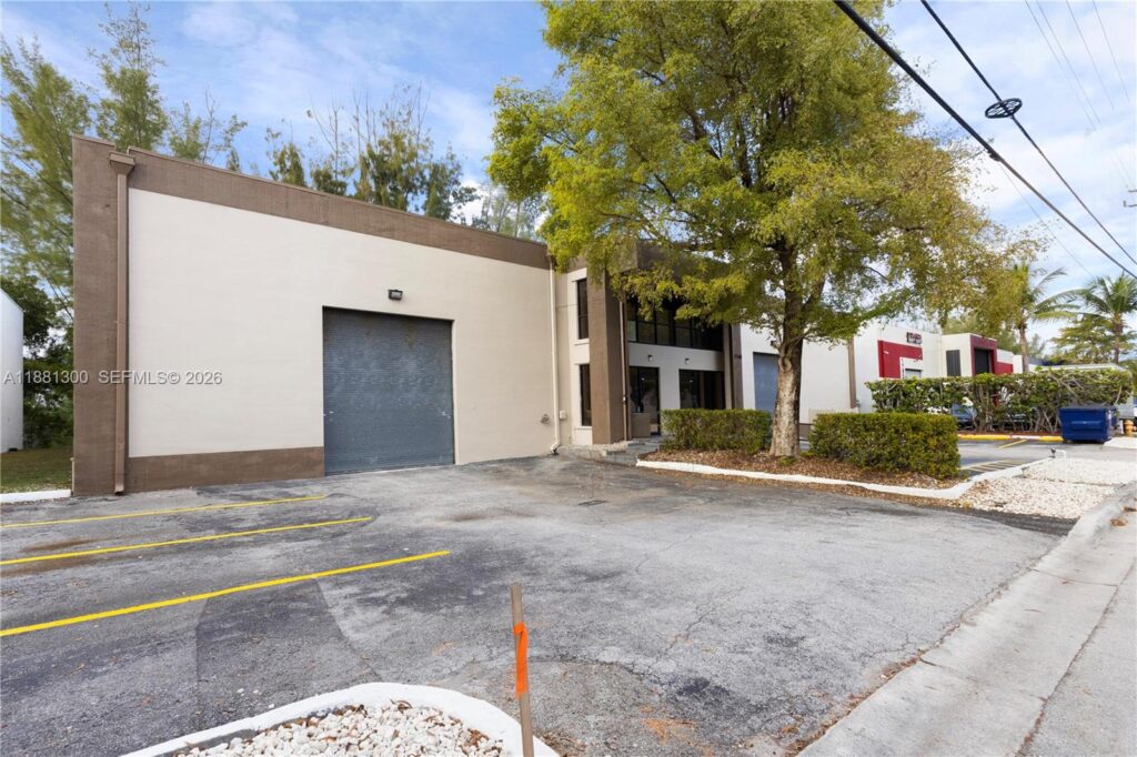1740 NW 93 AV # 1740, Doral FL 33172