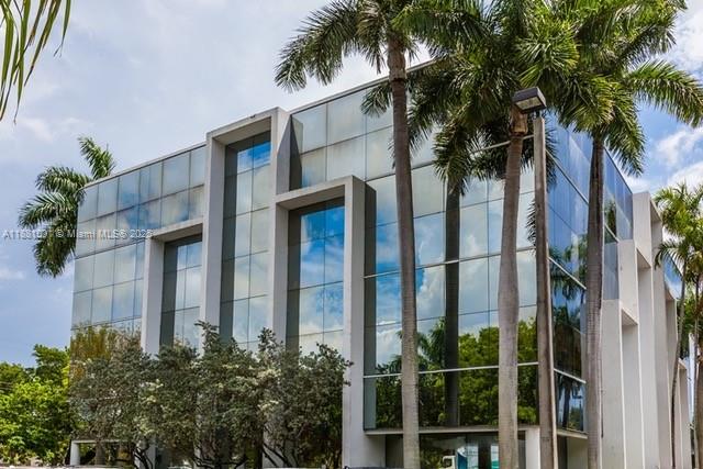 16855 NE 2 AVE # N104, North Miami Beach FL 33162