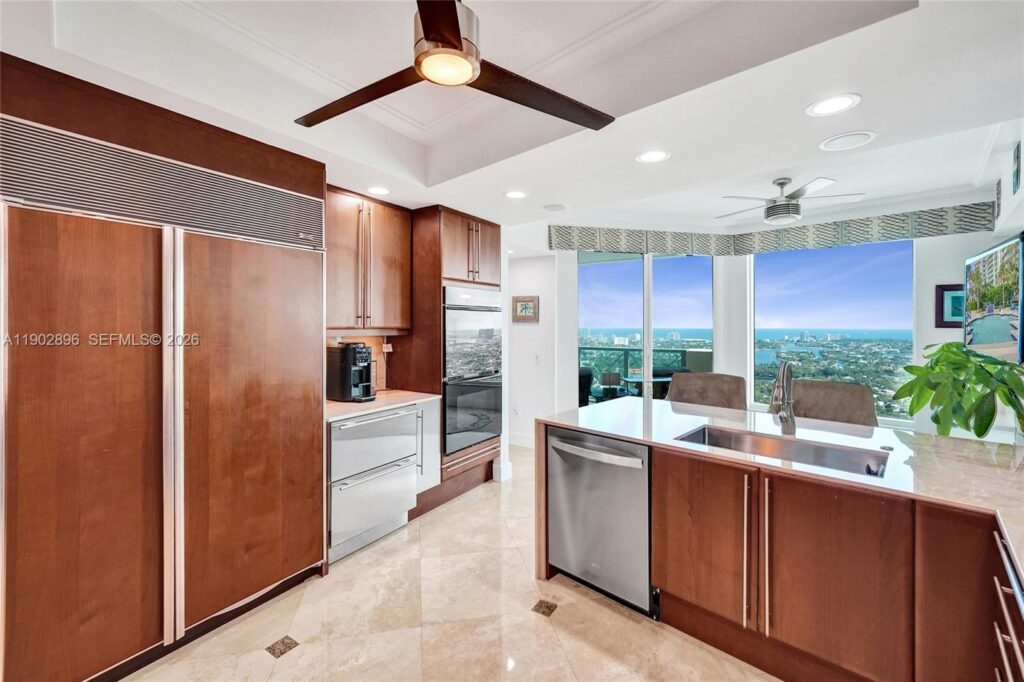 411 N New River Dr E # 3703, Fort Lauderdale FL 33301