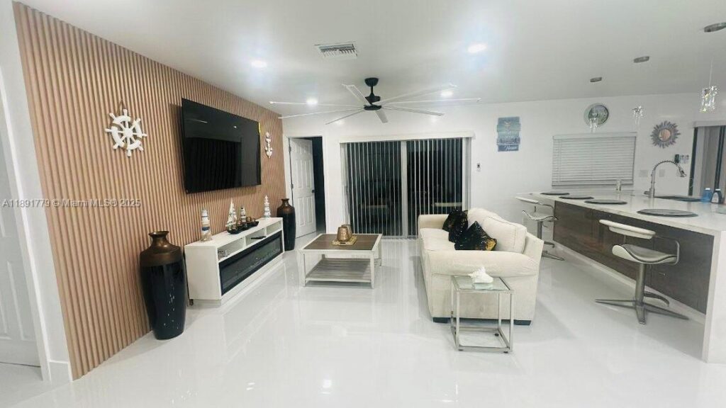 541 SE 17th Ave # 541, Deerfield Beach FL 33441