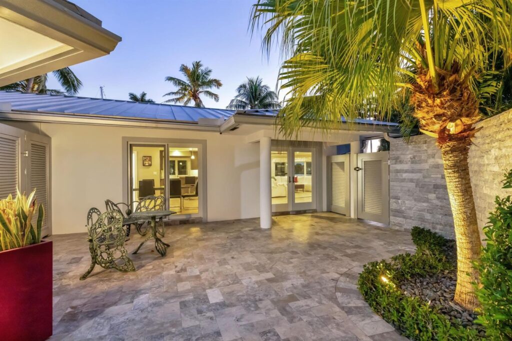 288 S Tradewinds Avenue, Lauderdale By The Sea FL 33308