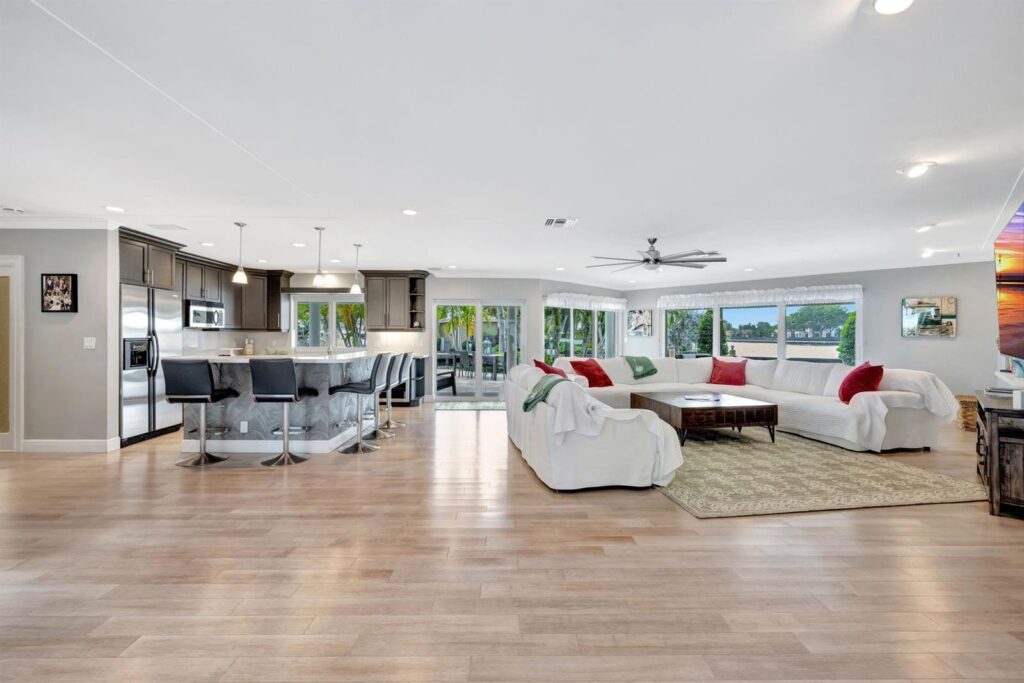 288 S Tradewinds Avenue, Lauderdale By The Sea FL 33308