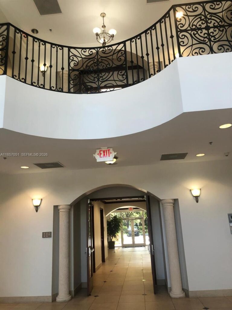 2893 Executive Park Dr # 302, Weston FL 33331