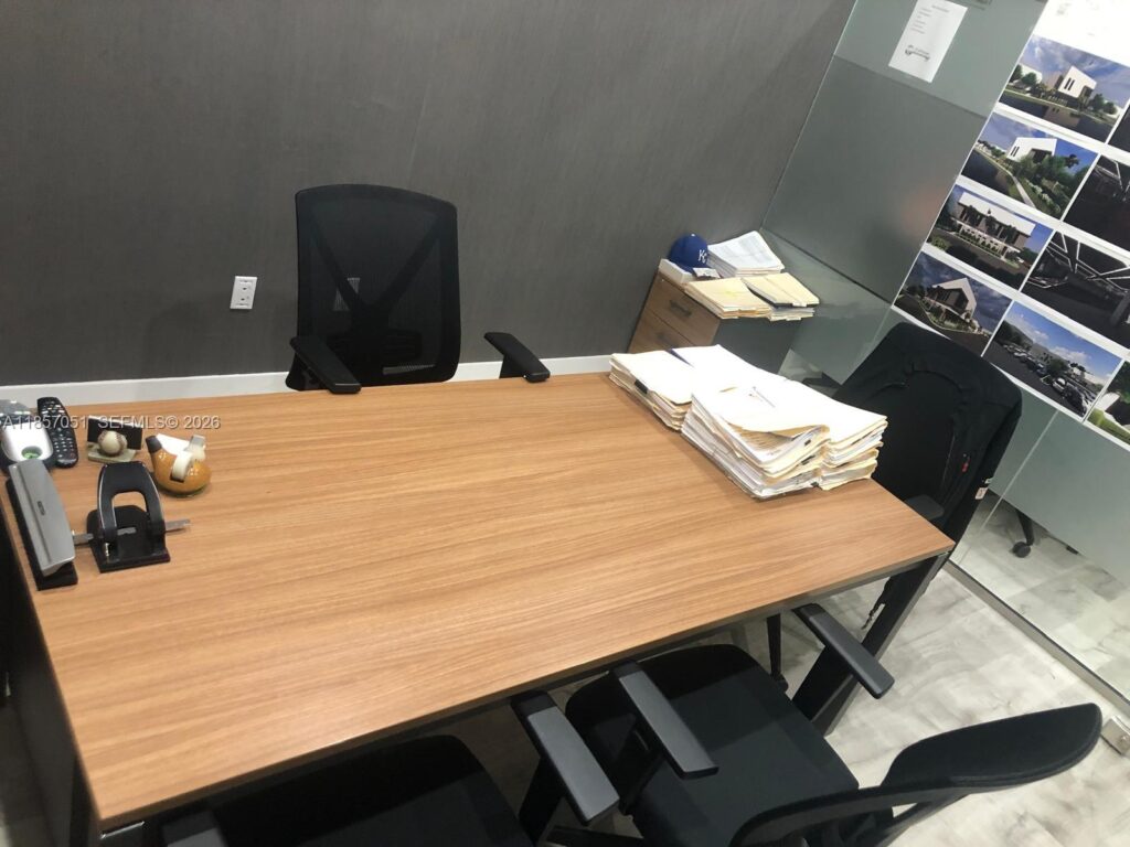 2893 Executive Park Dr # 302, Weston FL 33331